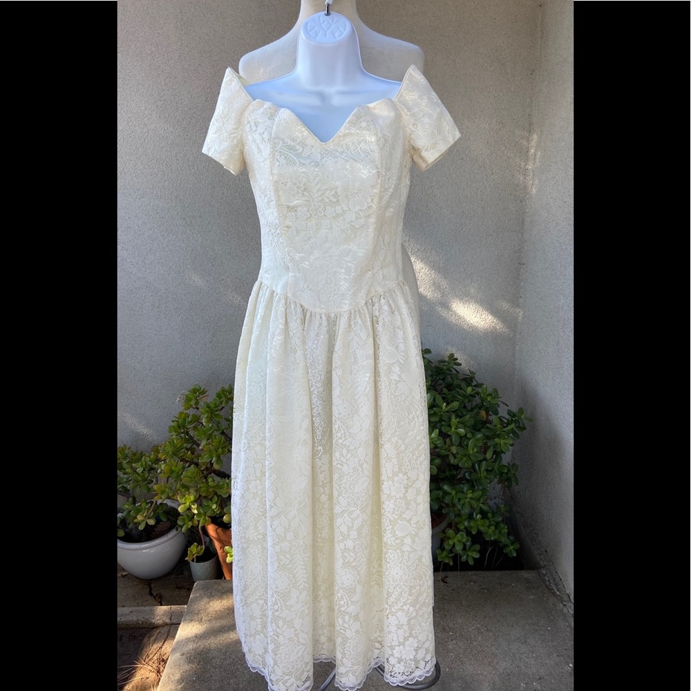 Vtg sweetheart style cream lace dress Gunne Sax XS